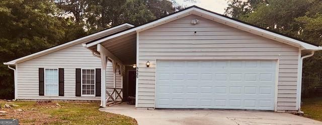 Property Photo: 8895 Wesley Place GA 30238