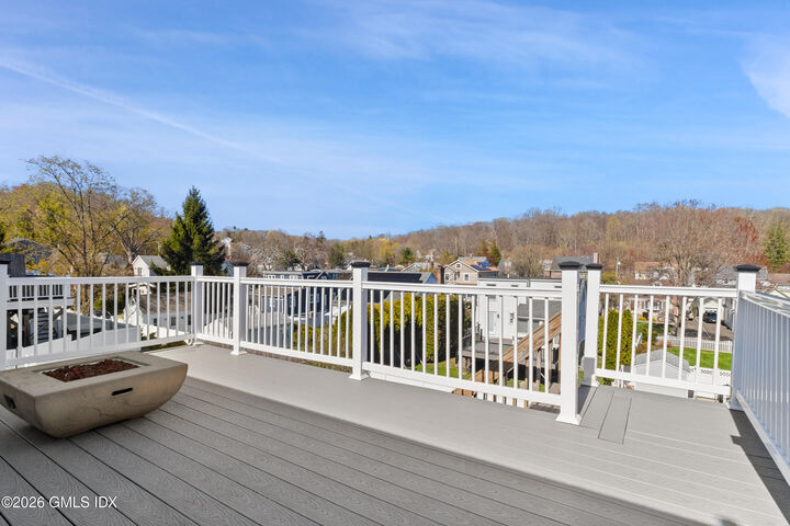 Property Photo:  23 Nicholas Avenue  CT 06831 