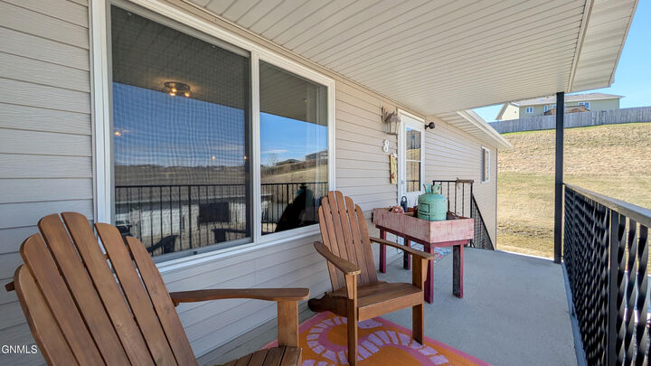 Property Photo:  1130 35th Street 8  ND 58501 