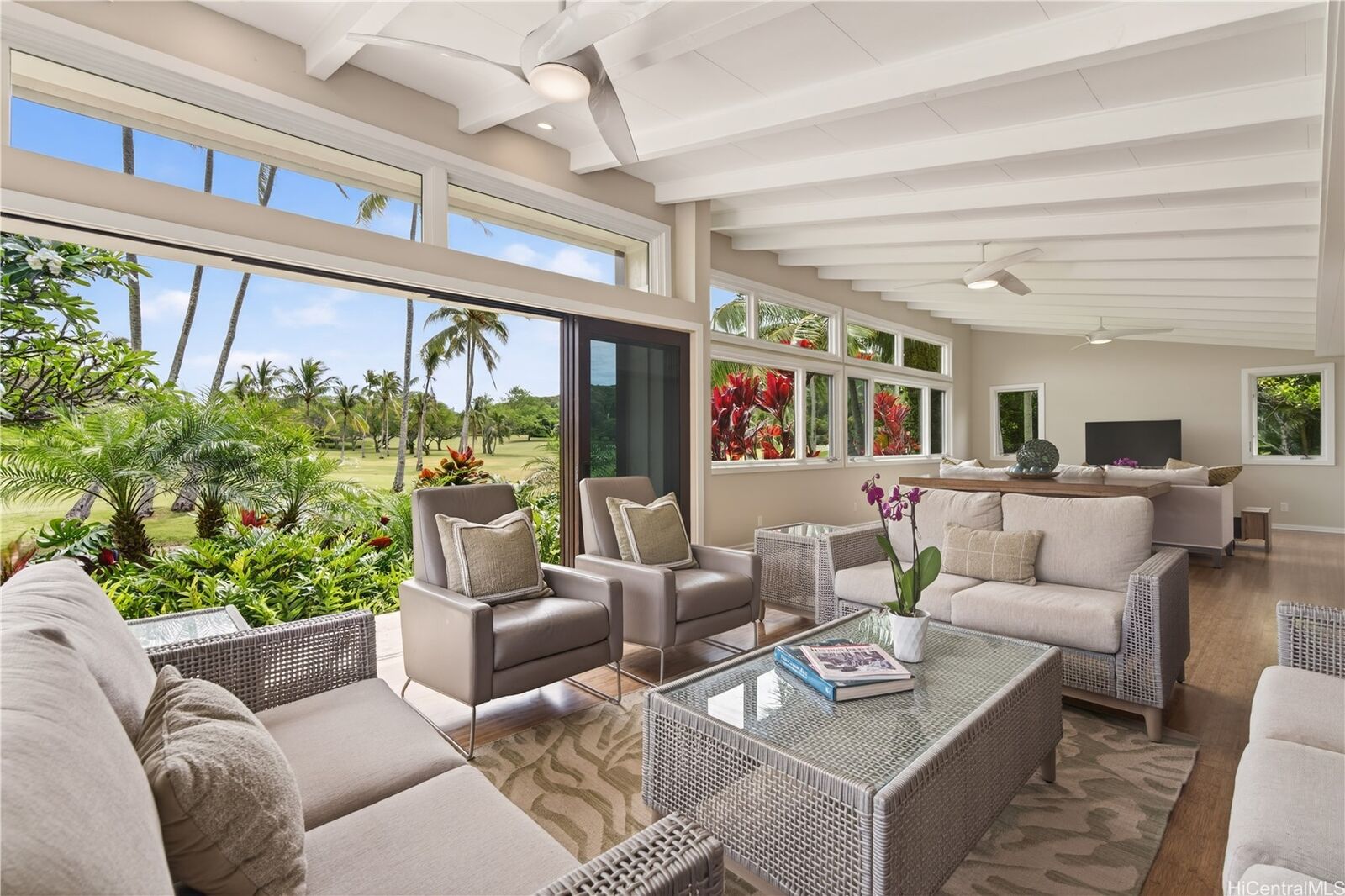 Property Photo:  479 Iana Street  HI 96734 