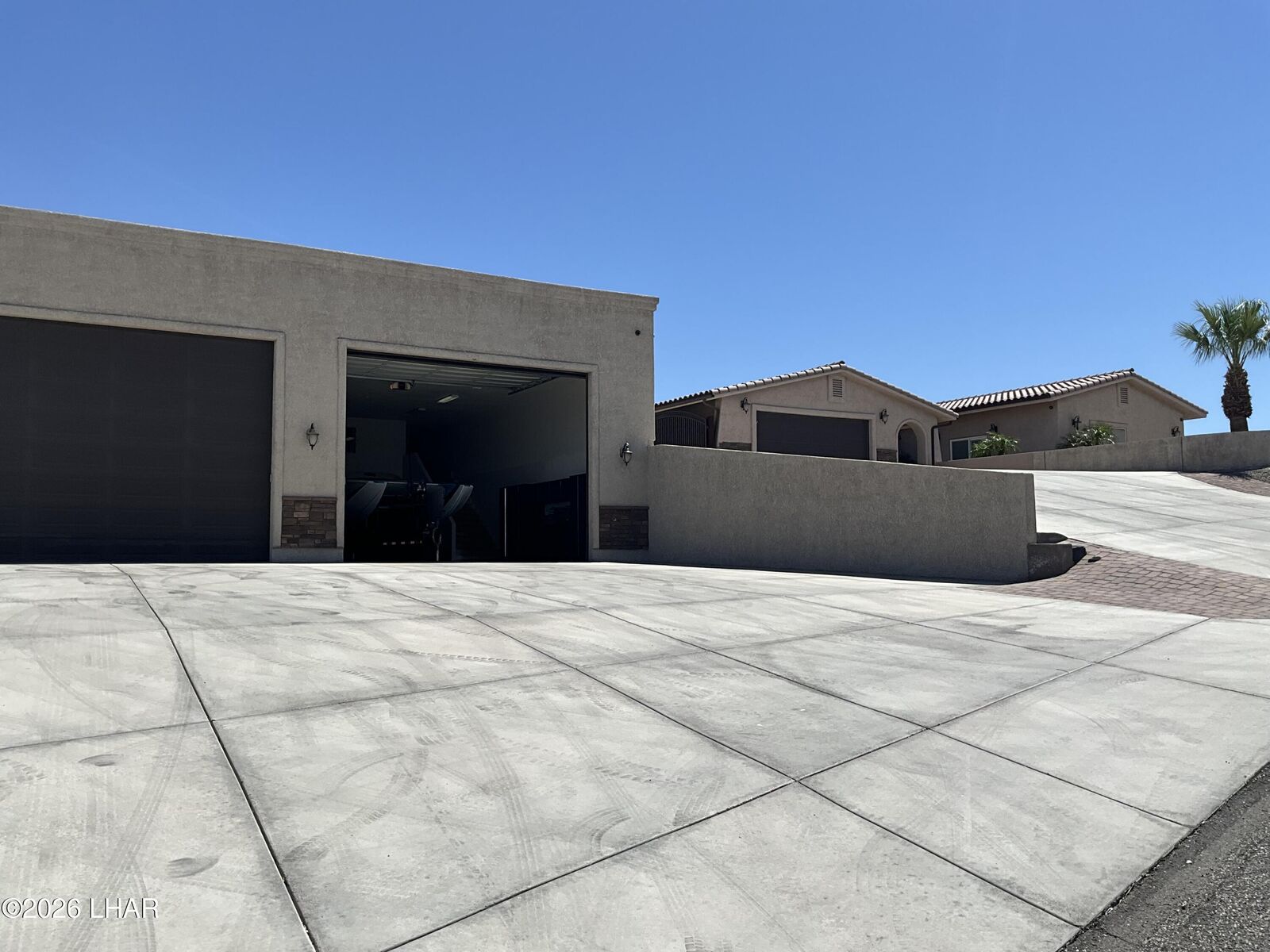Property Photo:  857 Manor Dr  AZ 86403 
