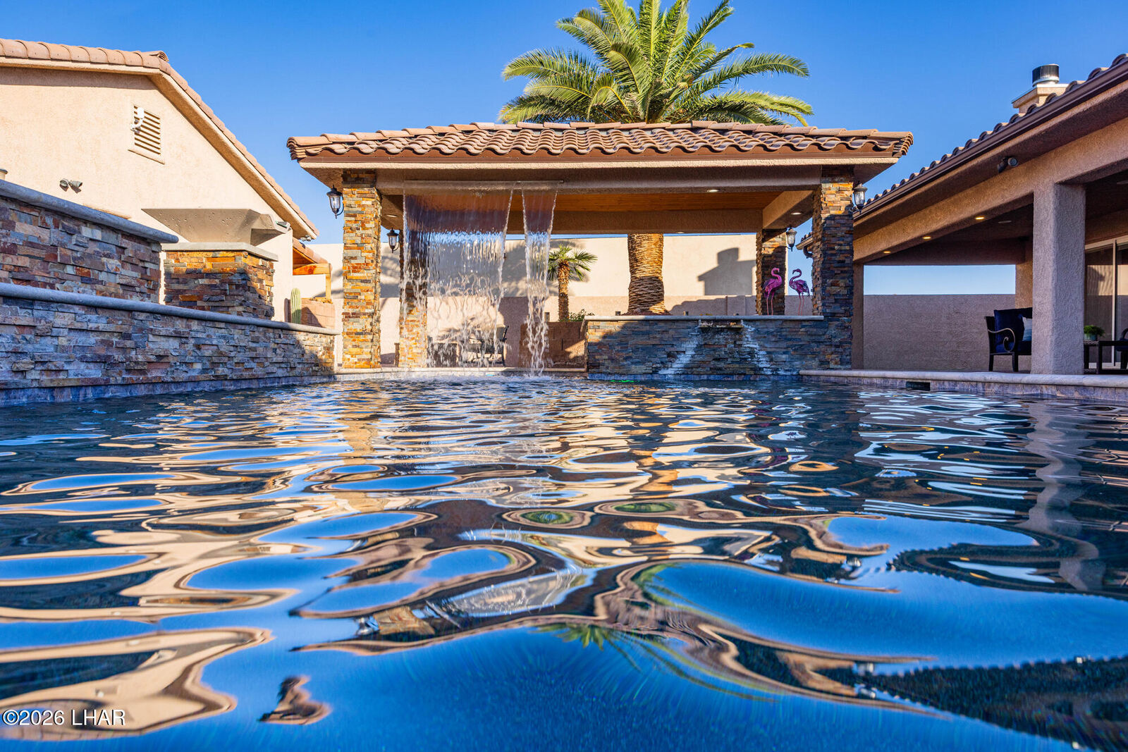 Property Photo:  857 Manor Dr  AZ 86403 