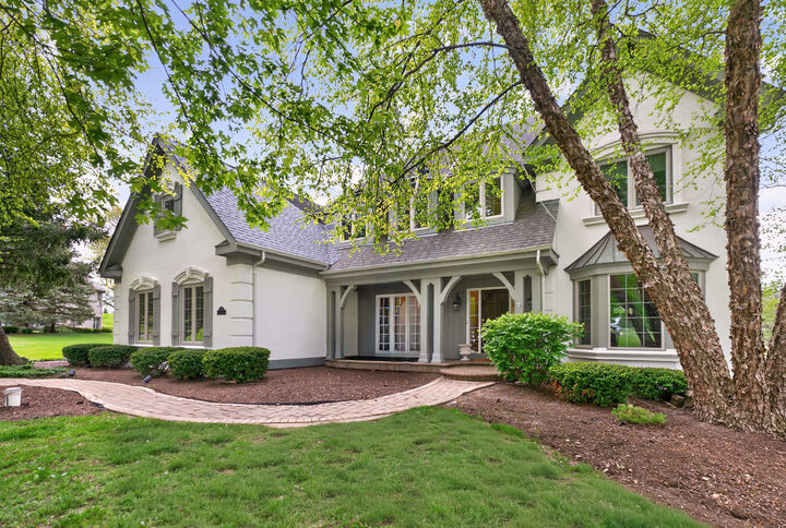 Property Photo:  38W535 Golfview Court  IL 60175 