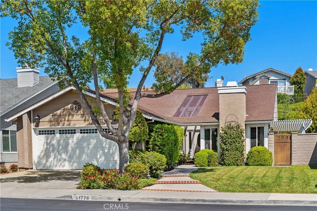 Property Photo:  21776 Lanar  CA 92692 