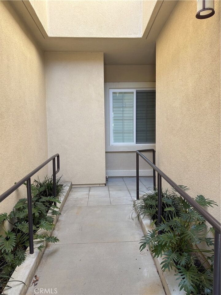 Property Photo:  21917 Bella Vista  CA 91311 