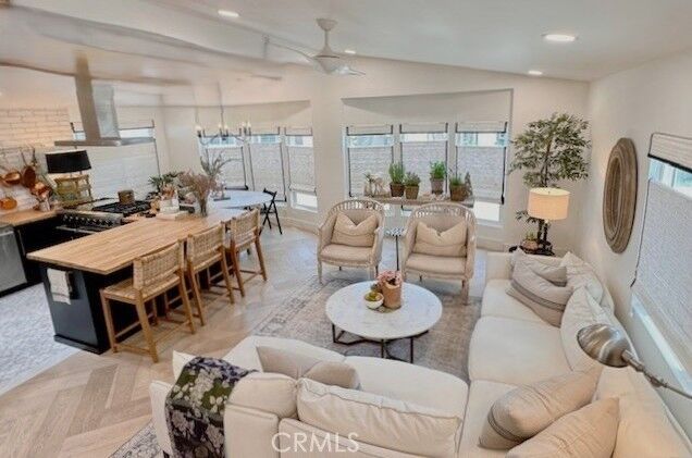 Property Photo:  250 Mayflower  CA 92660 