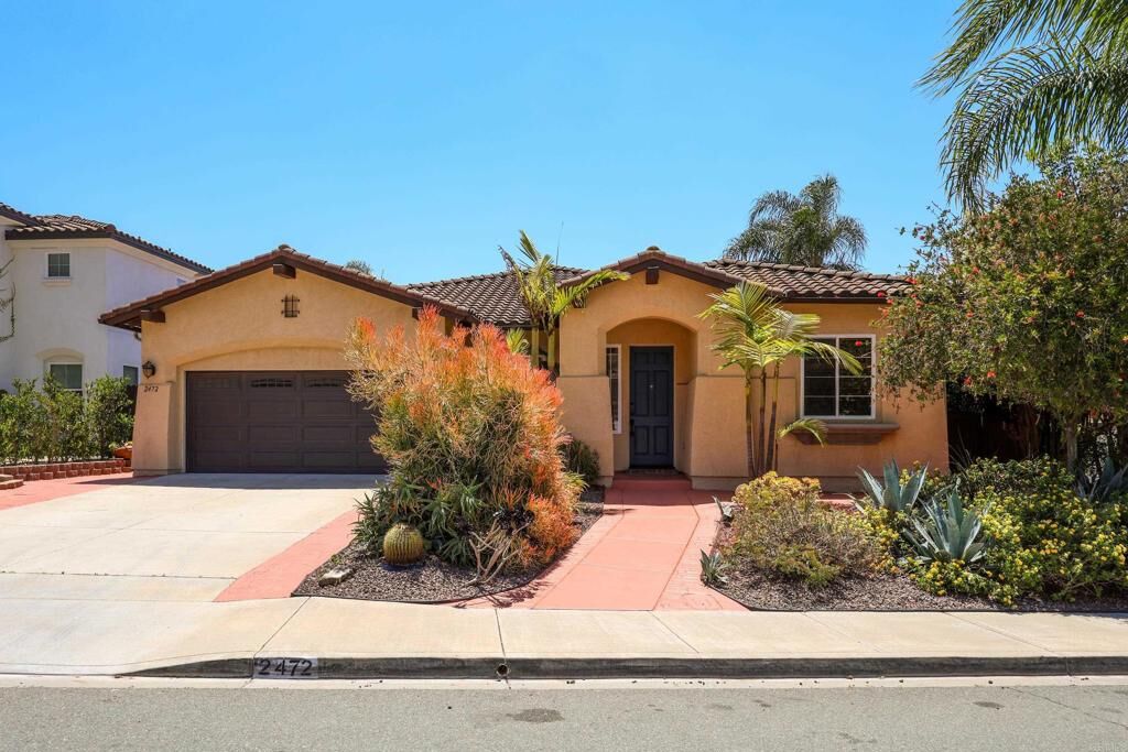 Property Photo:  2472 Crooked Trail  CA 91914 