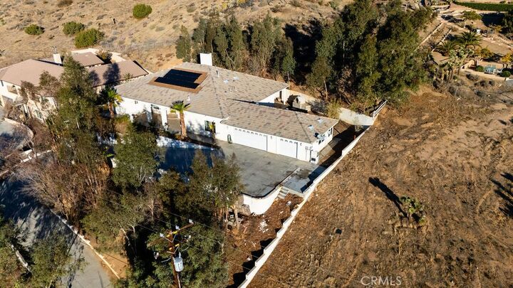 Property Photo:  17788 Buckthorn  CA 92345 