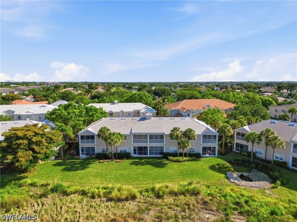 Property Photo: 1290 Sweetwater Cove 5101 FL 34110
