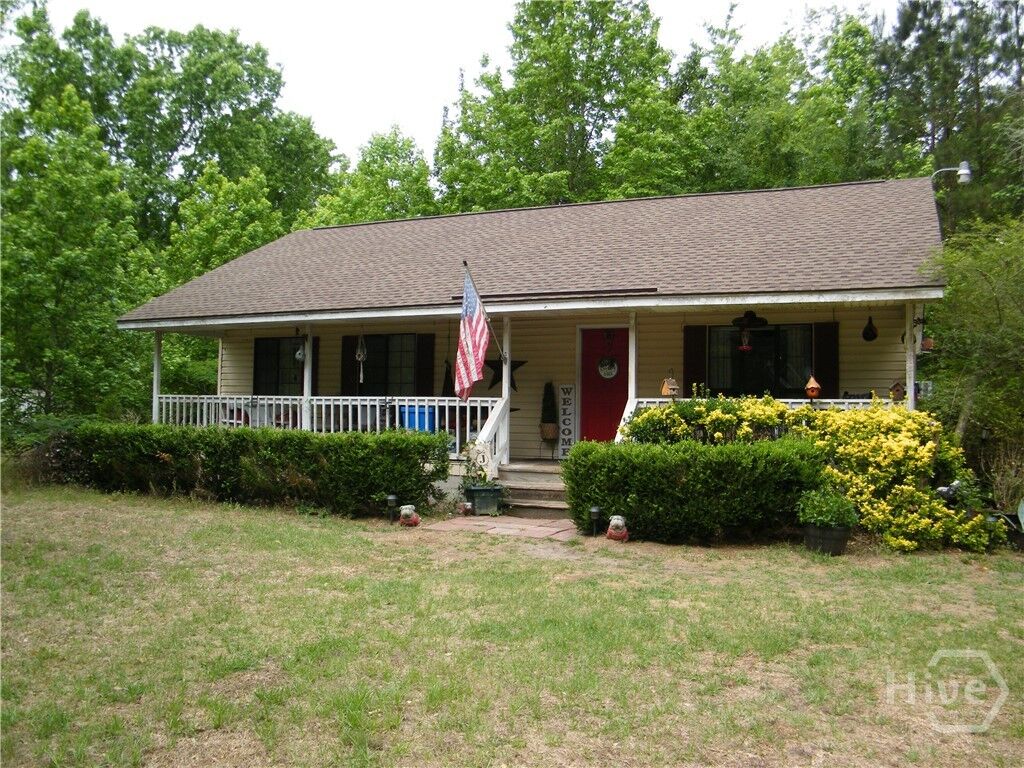 Property Photo:  1203 Kendricks Road  GA 30415 