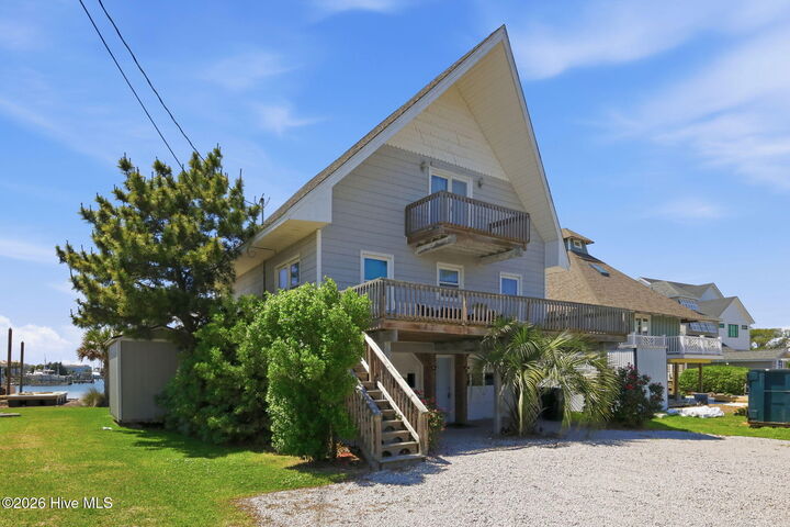 Property Photo:  147 Bayview Boulevard  NC  