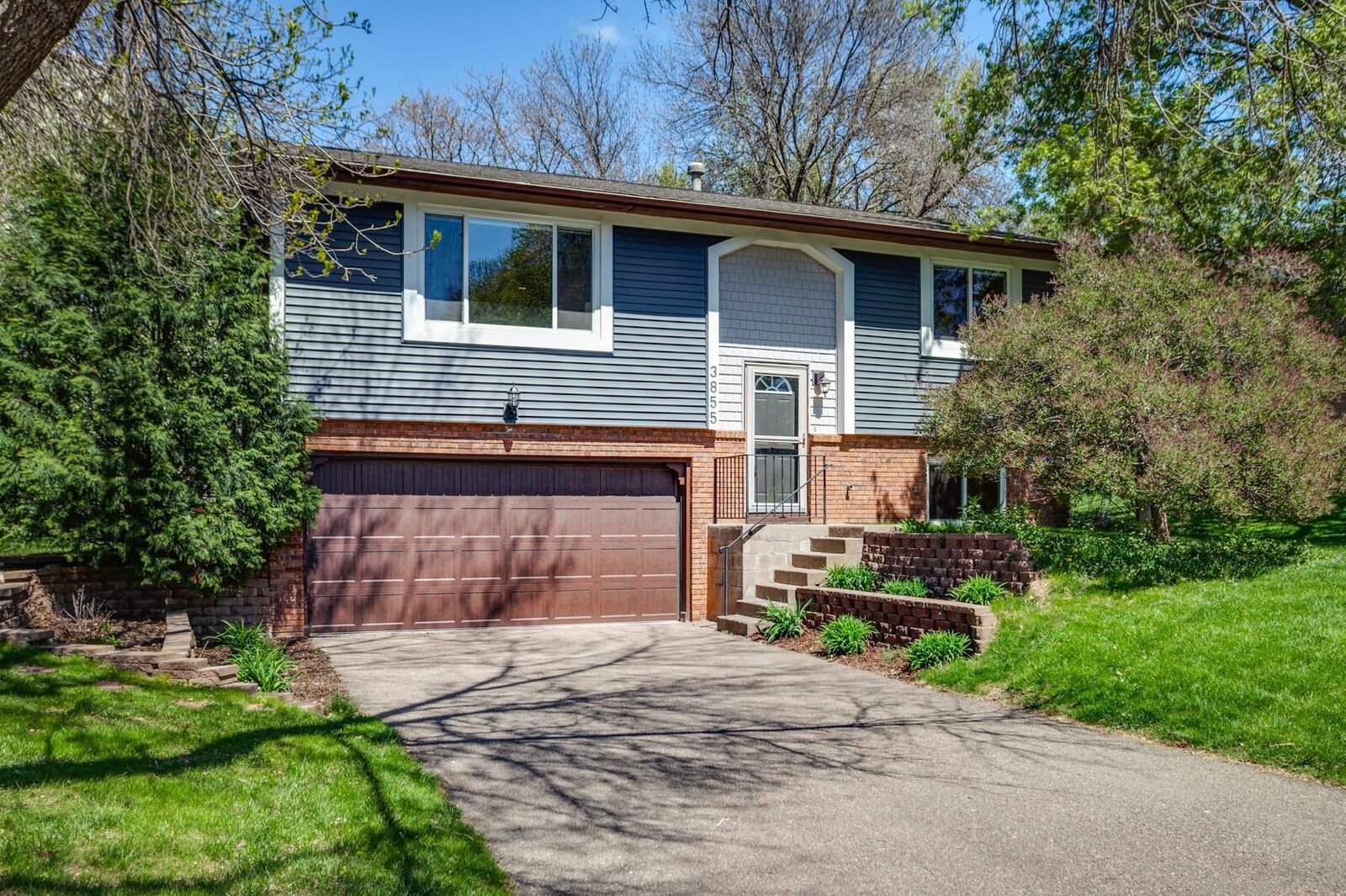 Property Photo:  3855 Glacier Lane N  MN 55446 