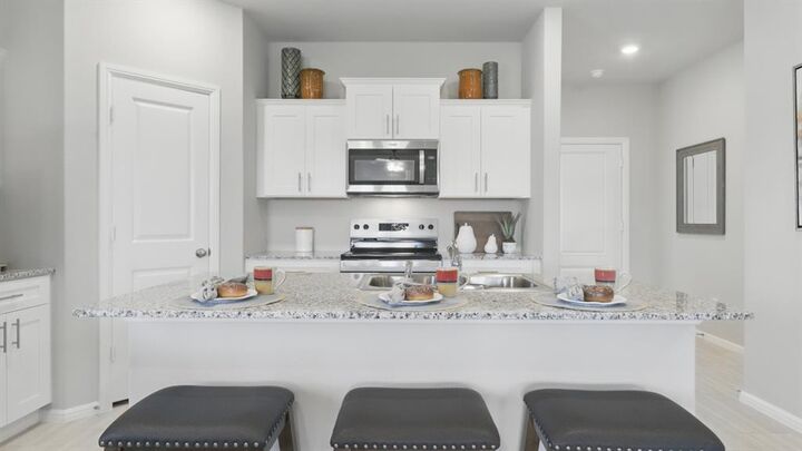 Property Photo:  129 Tumbleweed Drive  TX 76071 