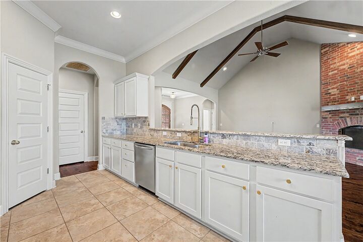 Property Photo:  5904 67th Street  AR 72718 