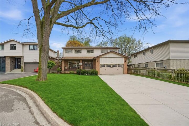 Property Photo:  2127 Larabee Court  ON L7P 3S3 