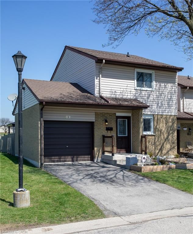 Property Photo:  1190 Upper Ottawa Street 1  ON L8W 1T8 
