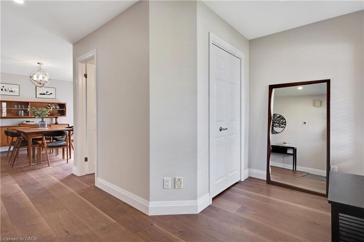 Property Photo:  514 Birchleaf Walk  ON N2T 2W5 