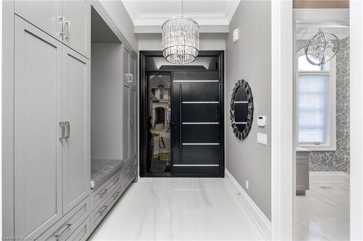 Property Photo:  3124 Daniel Way  ON L6H 0V1 