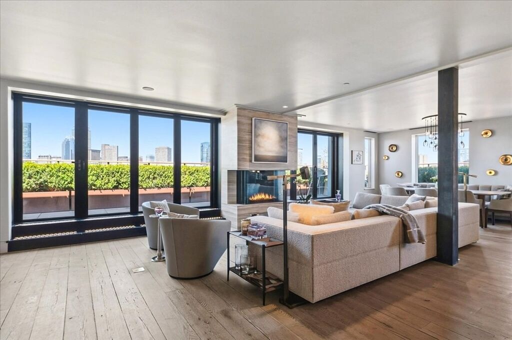 Property Photo:  481 Harrison Ave Phb  MA 02118 
