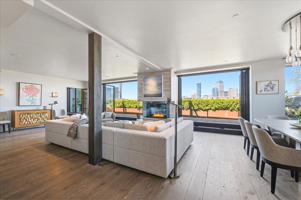 Property Photo: 481 Harrison Ave Phb MA 02118