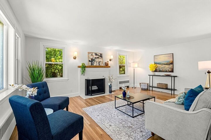 Property Photo:  96 Paul Revere Rd  MA 02476 