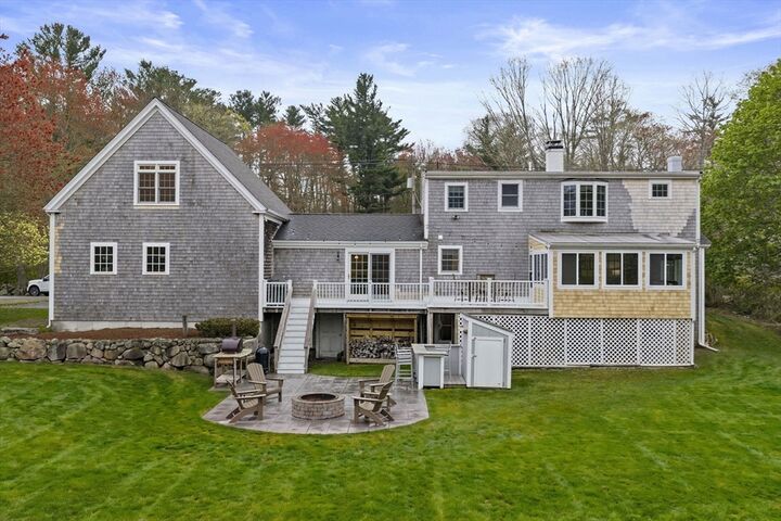 Property Photo:  225 Old Oaken Bucket Road  MA 02061 