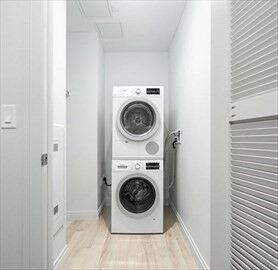 Property Photo: 133 Seaport Blvd 1719 MA 02210