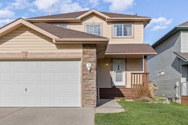 Property Photo:  72 Crystalridge Crescent  AB T1S 1V2 