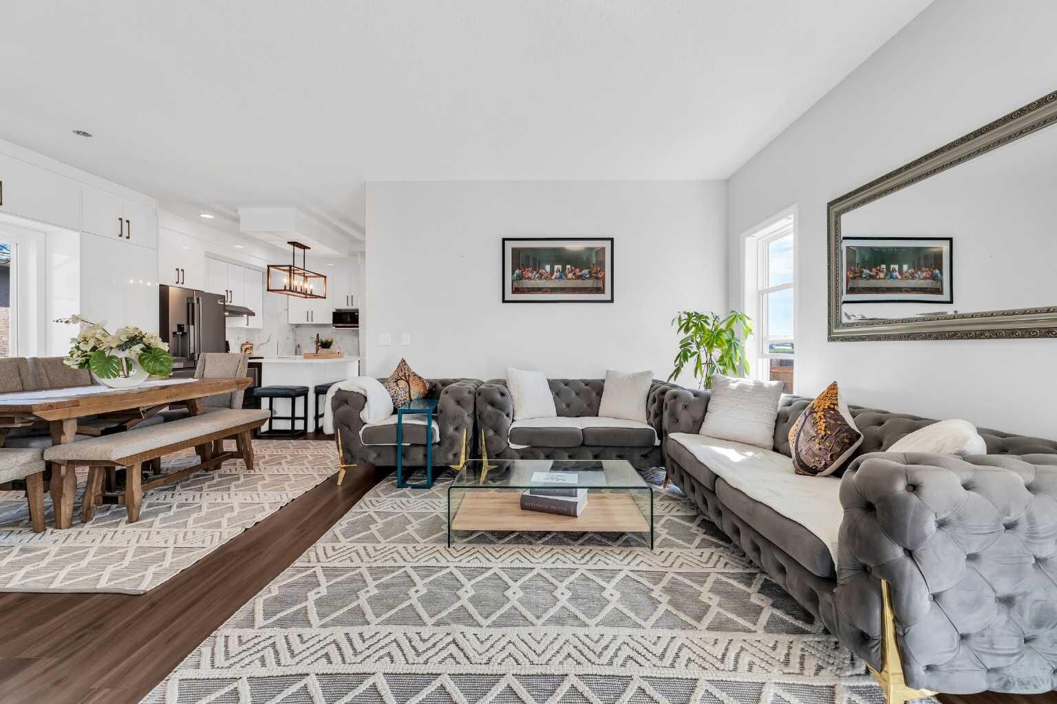 Property Photo:  539 East Lakeview Place  AB T1X 0A3 