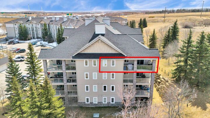 Property Photo:  5500 Somervale Court SW 402  AB T2Y 4L9 