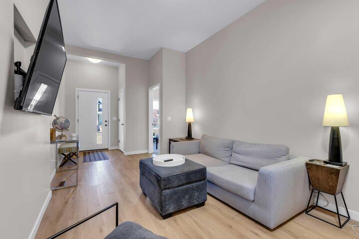 Property Photo:  146 Highview Gate SE  AB T4A 3L6 
