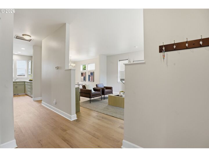 Property Photo:  4715 N Houghton St  OR 97203 