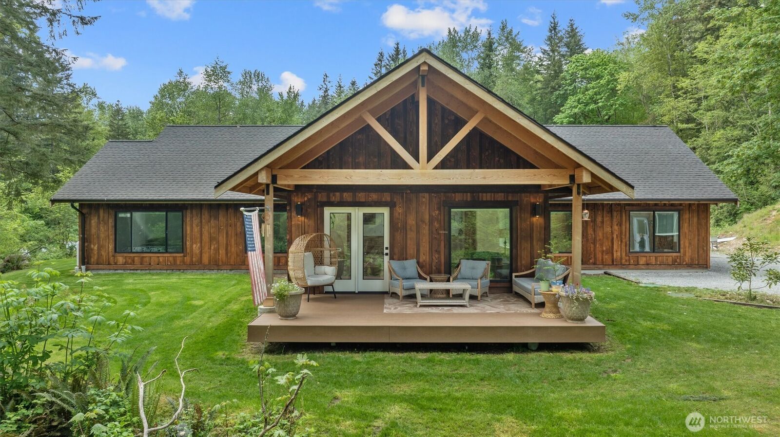 Property Photo: 1815 Sunday Lake Road WA 98292