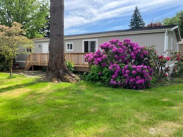 Property Photo: 921 Autumn Lane 256 WA 98229