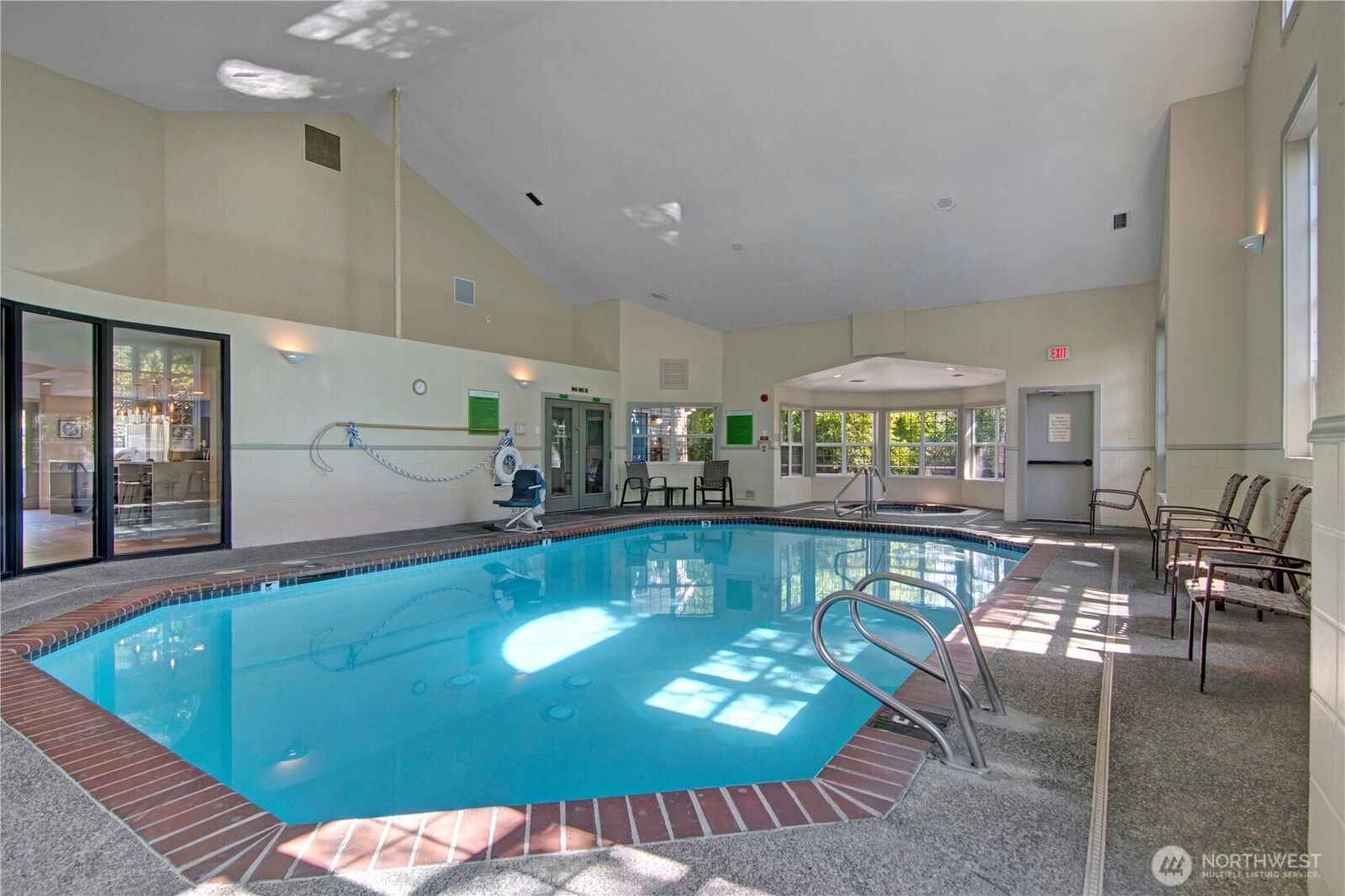 Property Photo:  12303  Harbour Pointe Boulevard U305  WA 98275 