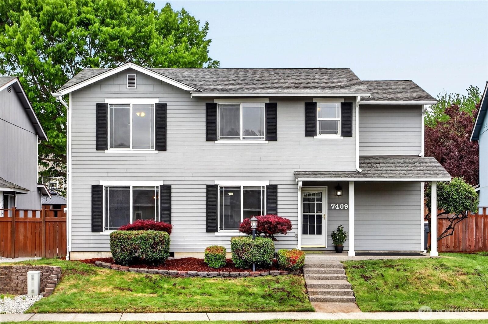 Property Photo:  7409  Village Drive  WA 98390 