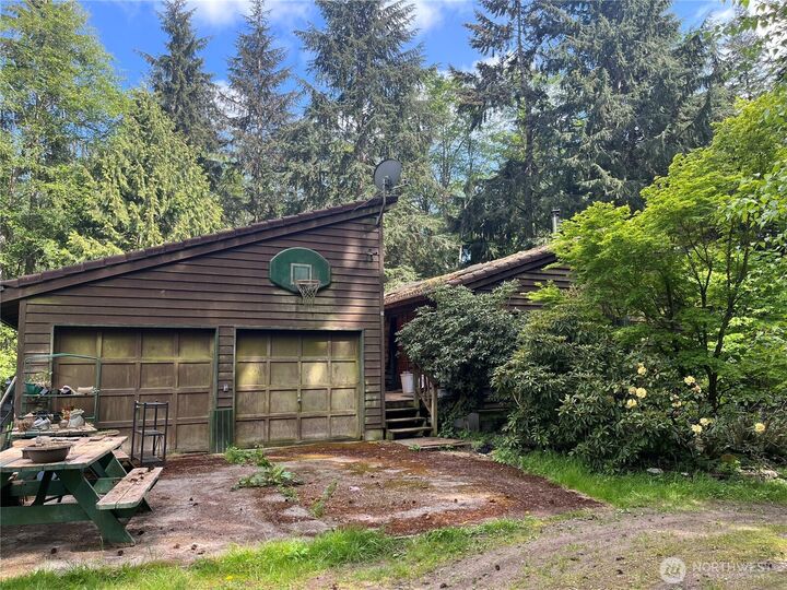 Property Photo:  4291  Junco Road  WA 98253 