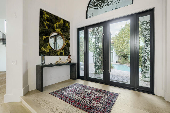 Property Photo:  6179 Vía Venetia S  FL 33484 