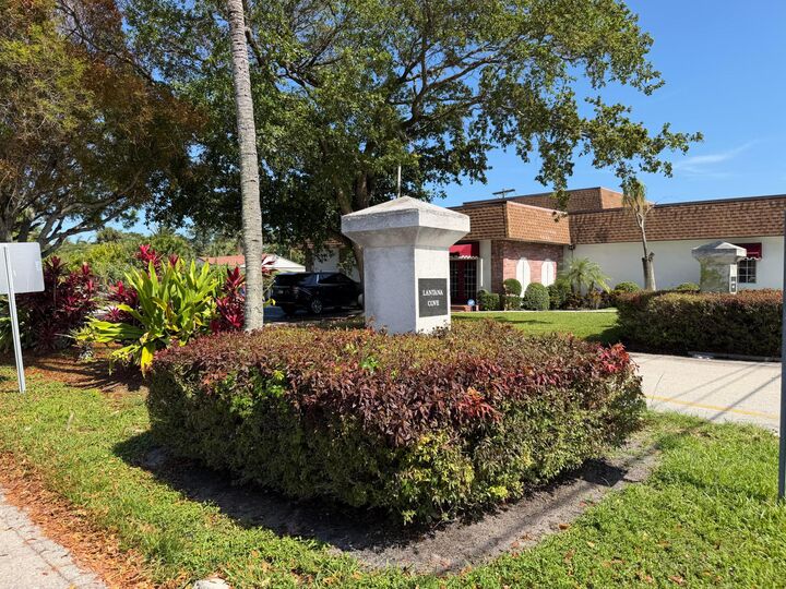 Property Photo:  114 Prospect Road  FL 33462 