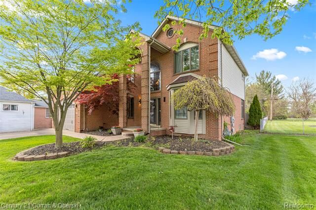 Property Photo:  19000 Superior Street  MI 48195 