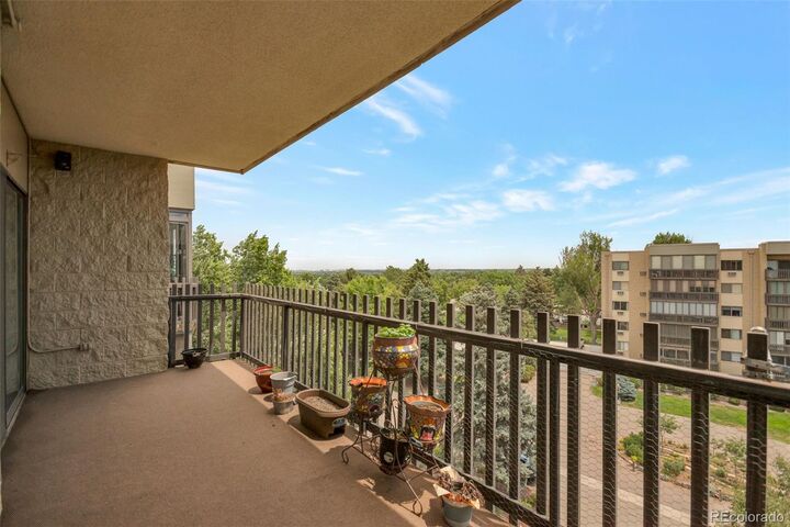 Property Photo:  14000 E Linvale Place 610  CO 80014 