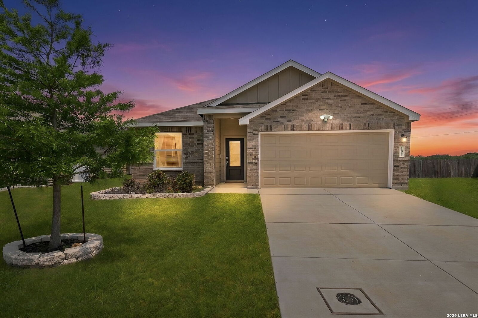 Property Photo: 105 Olympic Cv TX 78155