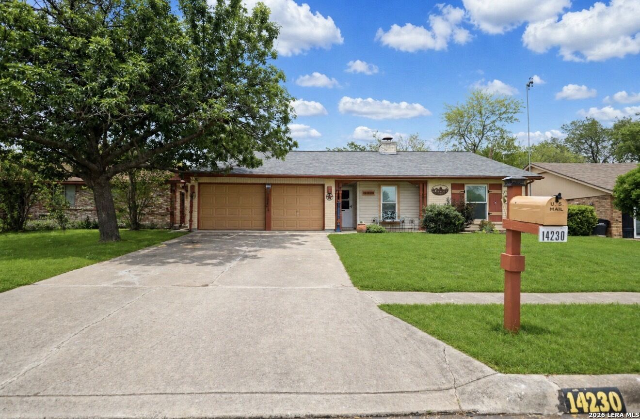 Property Photo:  14230 Ridge Dale  TX 78233 