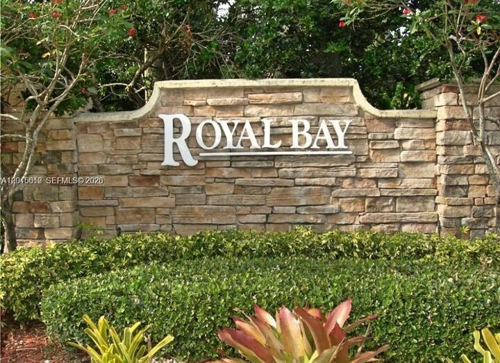 Property Photo:  15964 NW 12th Ct  FL 33028 
