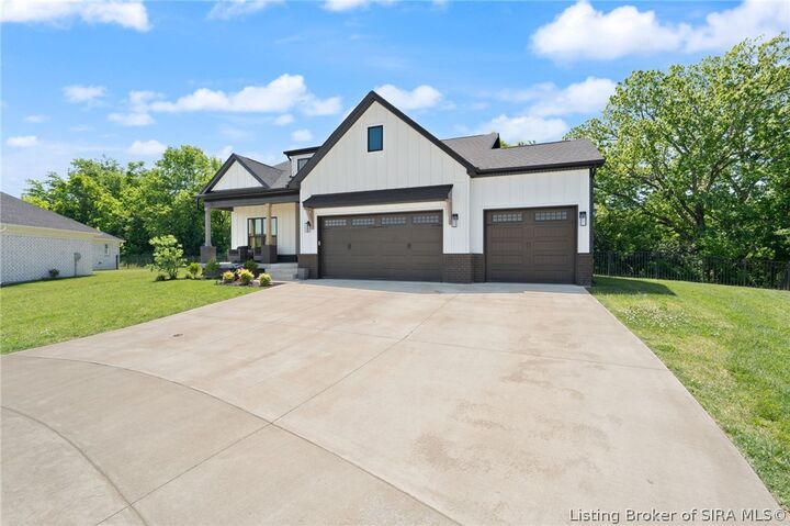 Property Photo:  6015 Heaven Hill Drive  IN 47111 