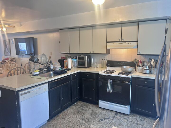 Property Photo:  3015 Landmark Ct  NJ 08401 