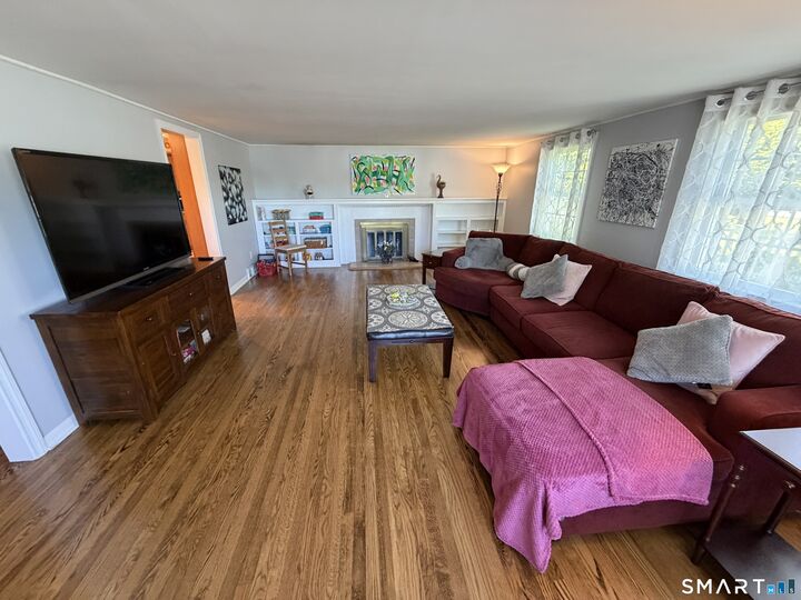 Property Photo:  214 North Hoadley Street  CT 06770 