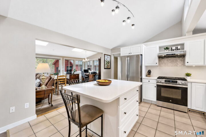 Property Photo:  14 Northgate  CT 06070 