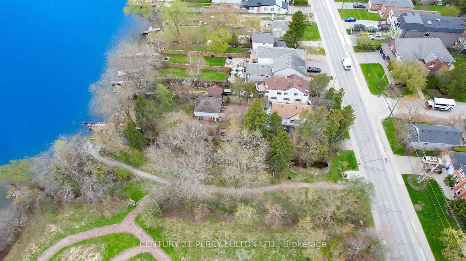 Property Photo: 595 North Lake Road ON L4E 3B9