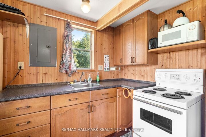 Property Photo: 449 Island View Road 111 ON K0K 2X0